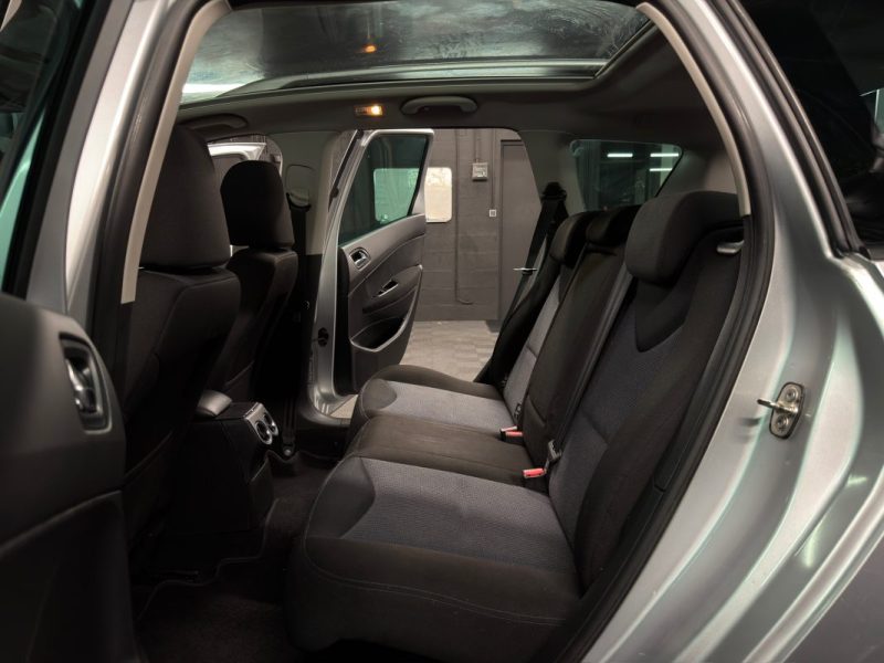 PEUGEOT 308 PHASE 2 SW / BREAK 2.0 HDI 150 Cv TOIT PANORAMIQUE BVM6 - GARANTIE 1 AN