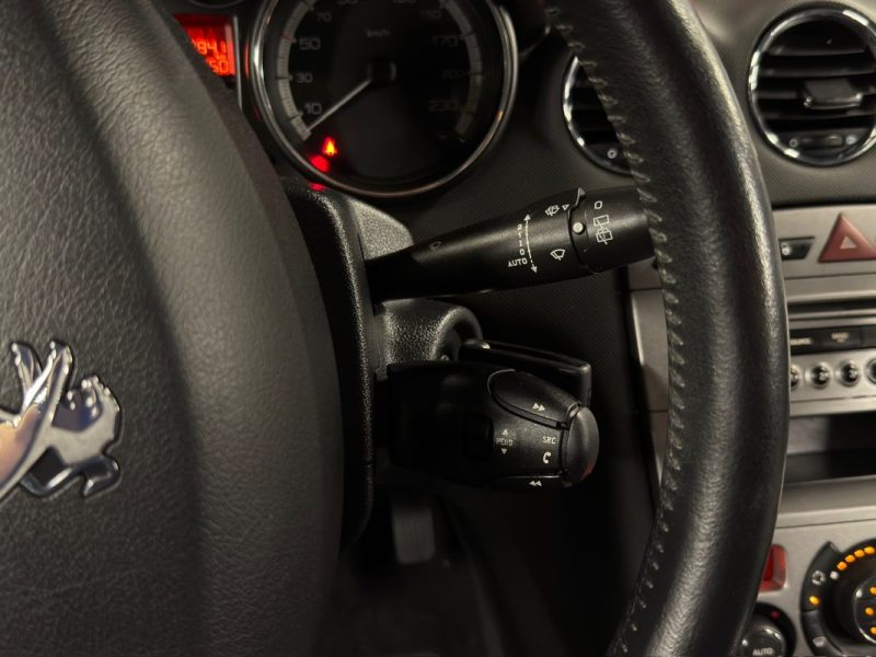 PEUGEOT 308 PHASE 2 SW / BREAK 2.0 HDI 150 Cv TOIT PANORAMIQUE BVM6 - GARANTIE 1 AN