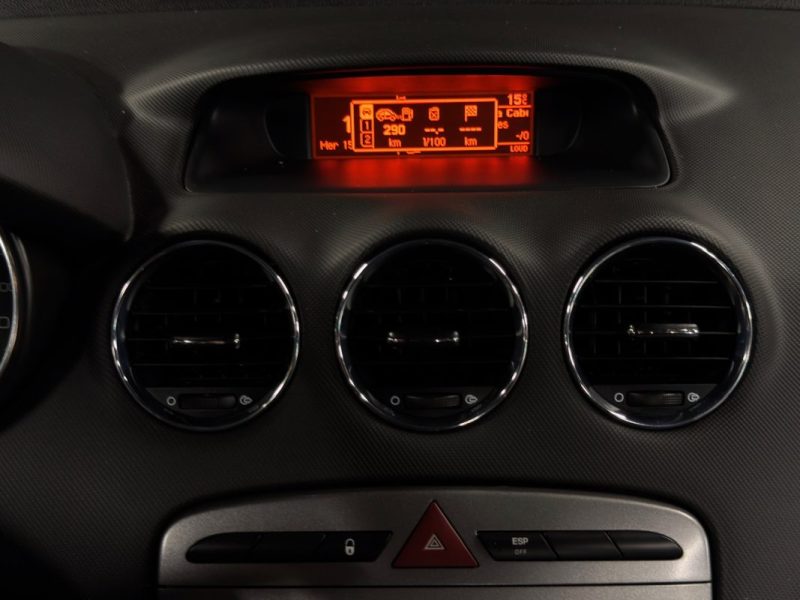 PEUGEOT 308 PHASE 2 SW / BREAK 2.0 HDI 150 Cv TOIT PANORAMIQUE BVM6 - GARANTIE 1 AN