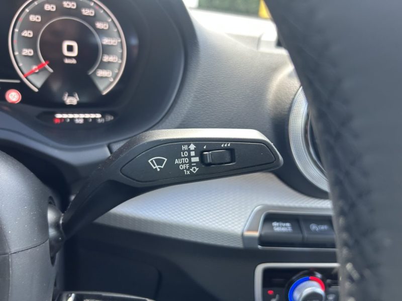 AUDI Q2 1.5 35 Tfsi 150Ch S Line / Garantie Constructeur 