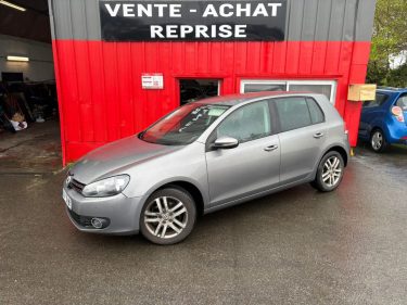 VOLKSWAGEN GOLF 1.6 TDI 105 TRENDLINE 2009