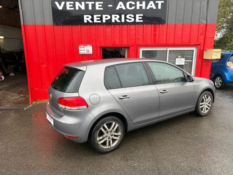 VOLKSWAGEN GOLF 1.6 TDI 105 TRENDLINE 2009