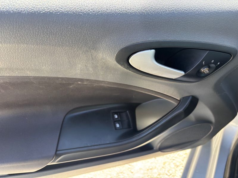 SEAT IBIZA IV 1.4I 16V 85 REFERENCE 2011