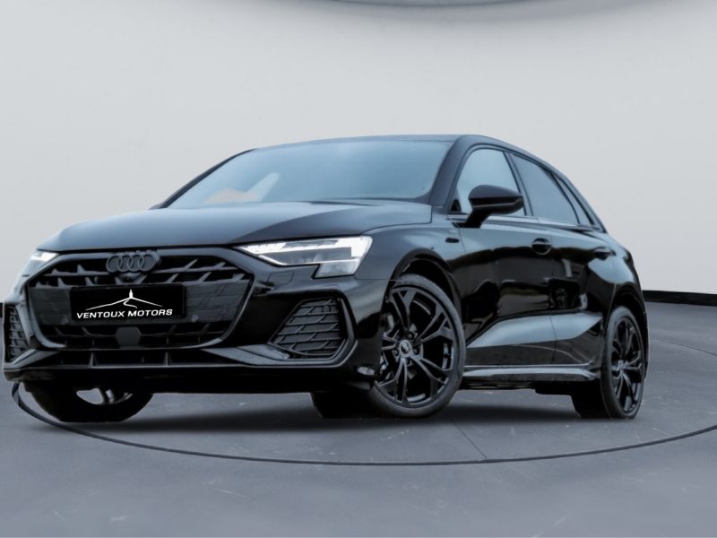 AUDI A3 SPORTBACK 35 TFSI 150 cv noire pano / sonos / 360 ; 560 par mois
