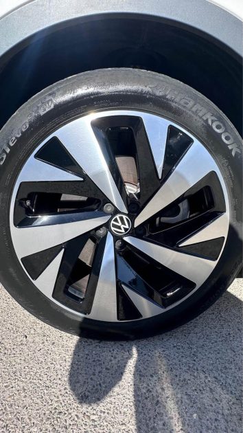 VOLKSWAGEN ID.4 174CH PRO 77 KWH 400 € / PAR MOIS 