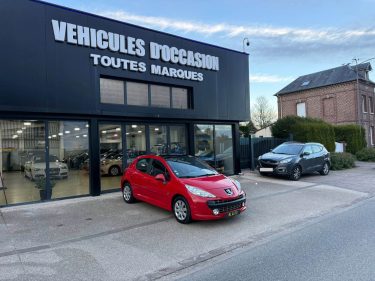 Peugeot 207 1.4 VTi 95Ch Série 64 