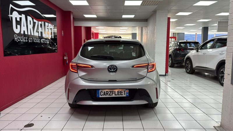 TOYOTA COROLLA BERLINE 122cv DYNAMIC BUSINESS/1 ERE MAIN/TVA RECUPERABLE