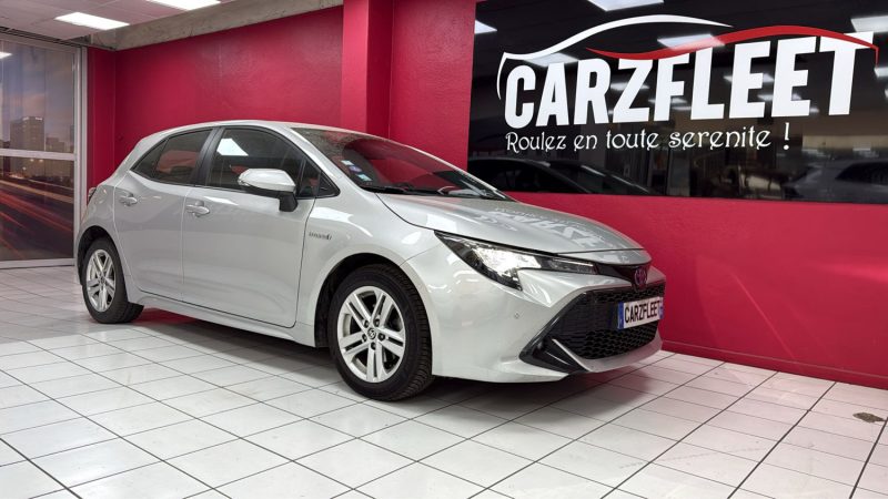 TOYOTA COROLLA BERLINE 122cv DYNAMIC BUSINESS/1 ERE MAIN/TVA RECUPERABLE