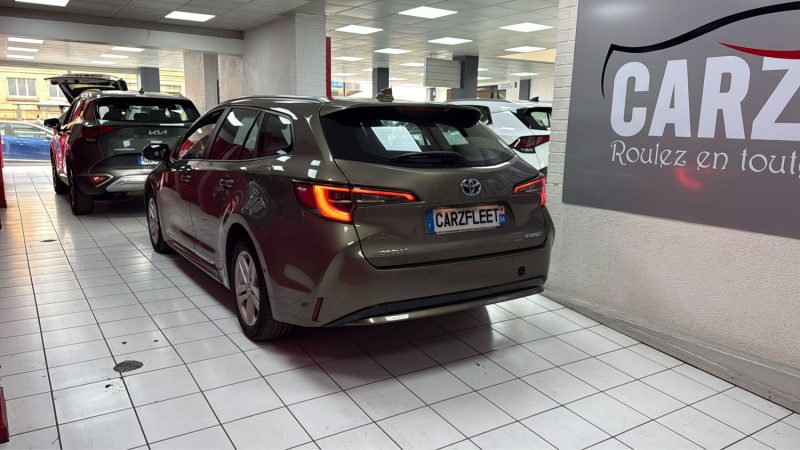 TOYOYA COROLLA TOURING SPORTS 122cv DYNAMIC BUSINESS/1 ERE MAIN/TVA RECUPERABLE