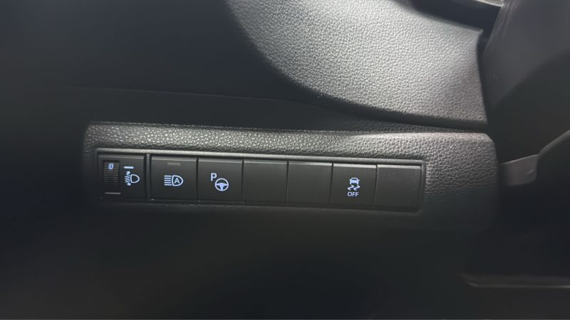 TOYOYA COROLLA TOURING SPORTS 122cv DYNAMIC BUSINESS/1 ERE MAIN/TVA RECUPERABLE