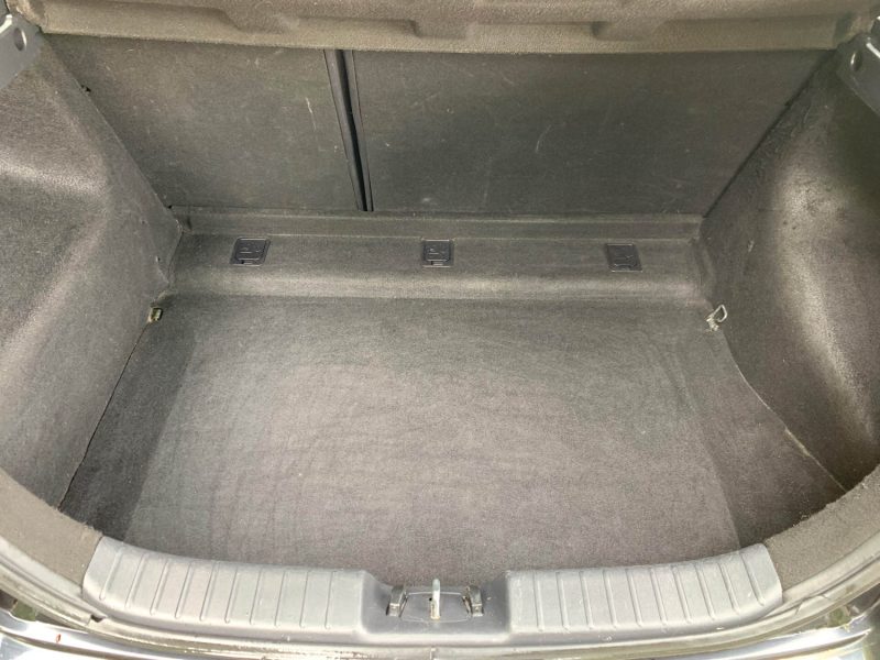 HYUNDAI I30 1.6 CRDI 90 PACK CLIM 2011