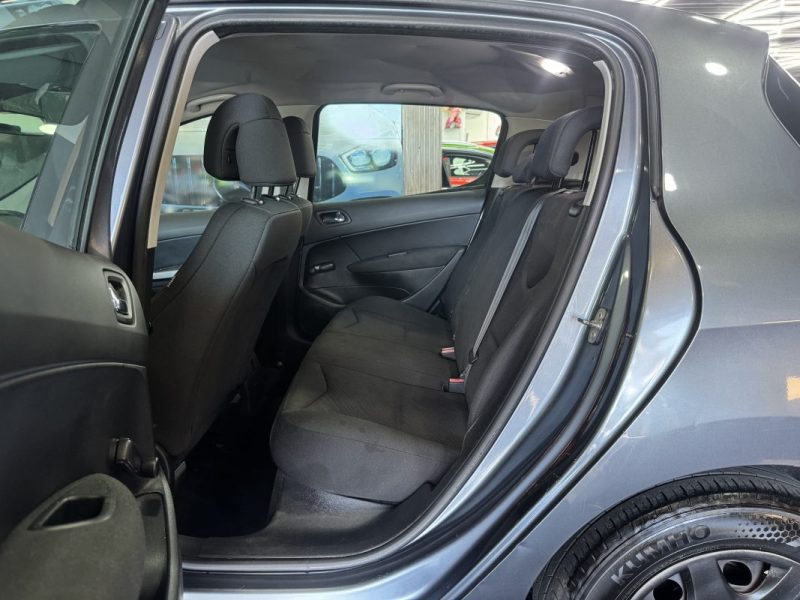 PEUGEOT 308 1.4 VTI CONFORT 2008