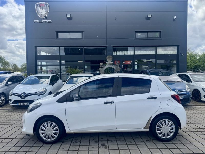 TOYOTA YARIS 90CH DYNAMIC 5P