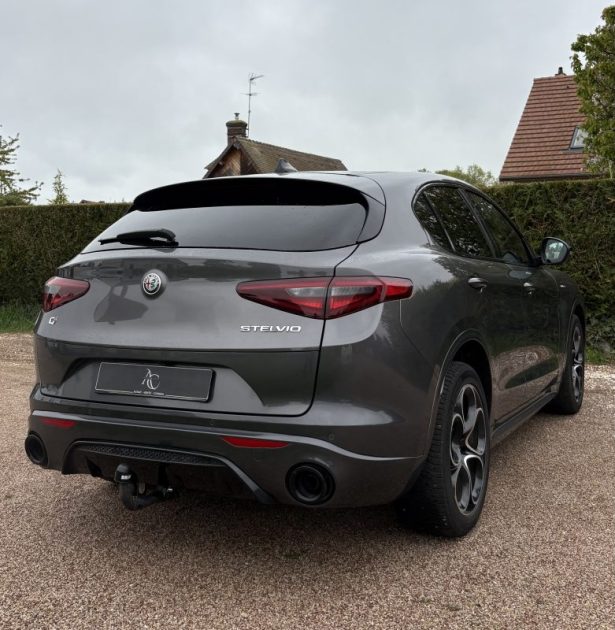 Alfa Romeo Stelvio Veloce Q4 210ch