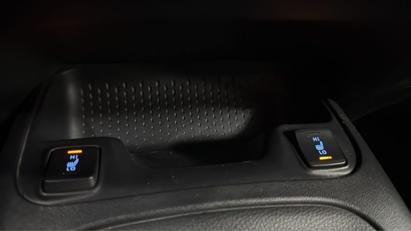 TOYOYA COROLLA TOURING SPORTS 122cv DYNAMIC BUSINESS/1 ERE MAIN/TVA RECUPERABLE