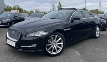 JAGUAR XJ 3.0D V6 300CV / Caméra De Recul - Toit Ouvrant - Siéges Electriques à Mémoire