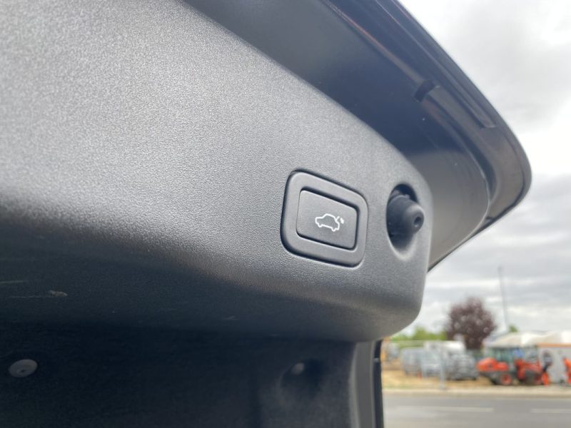 JAGUAR XJ 3.0D V6 300CV / Caméra De Recul - Toit Ouvrant - Siéges Electriques à Mémoire