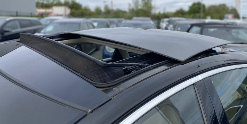 JAGUAR XJ 3.0D V6 300CV / Caméra De Recul - Toit Ouvrant - Siéges Electriques à Mémoire