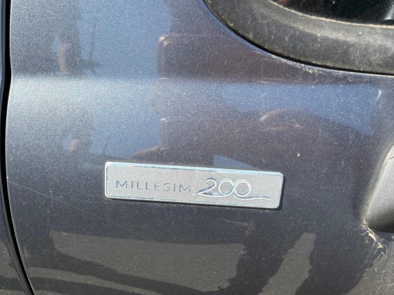 PEUGEOT 207 1.4E 75CH MILLESIM 2000 PHASE 2 GARANTIE 6 