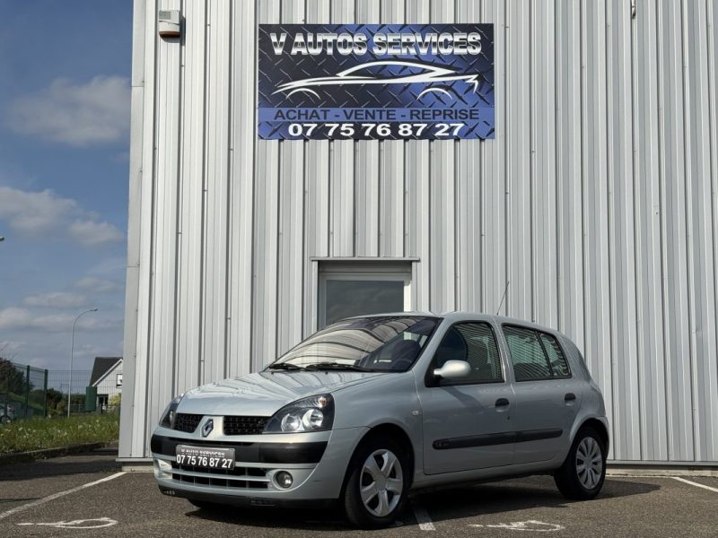 Renault Clio II (B/C65) 1.4 16v 98ch Expression Boite Auto