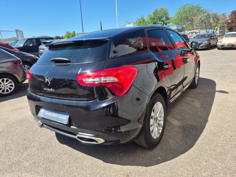 CITROEN DS5 1.6 BLUEHDI120 CHIC S&S 2015