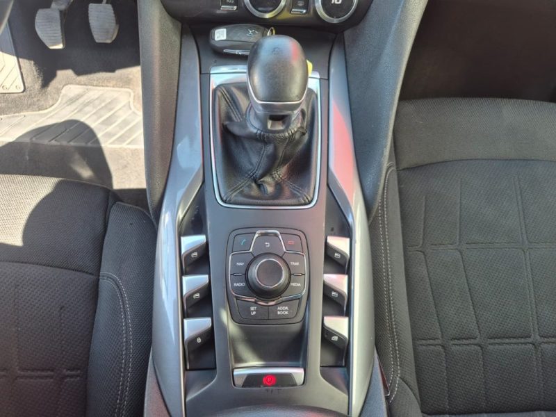 CITROEN DS5 1.6 BLUEHDI120 CHIC S&S 2015