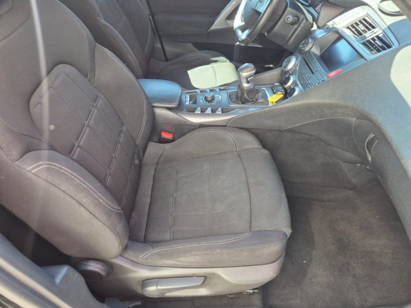 CITROEN DS5 1.6 BLUEHDI120 CHIC S&S 2015