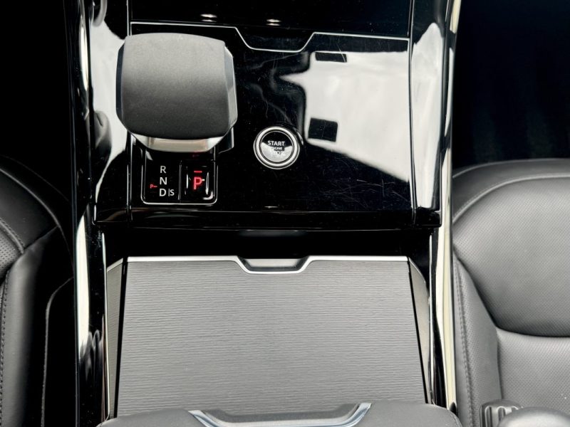 LAND ROVER Range Rover Sport 3.0 P550E PHEV Autobiography - Garantie 2029