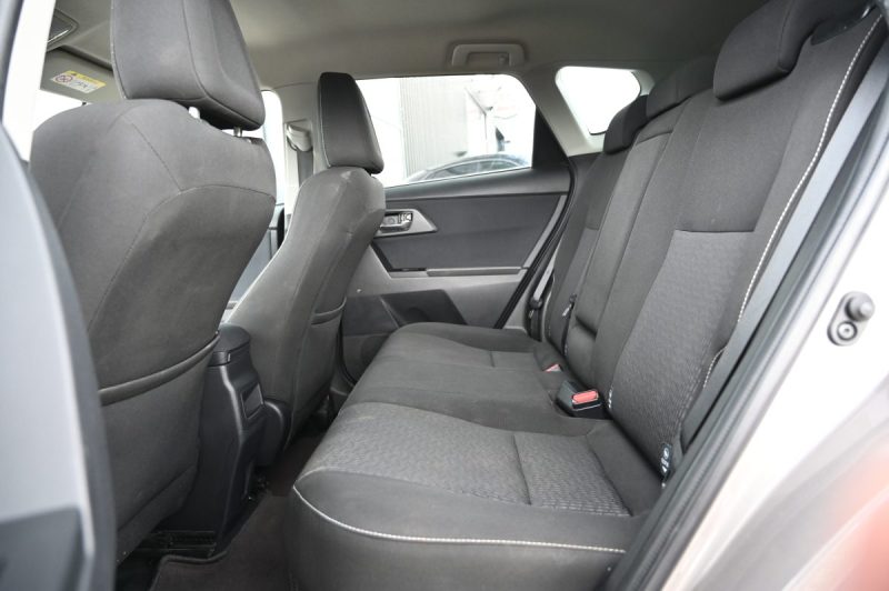 TOYOTA AURIS HSD 136H FEEL 2015