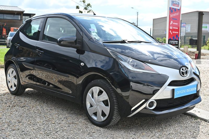 TOYOTA AYGO II 1.0 VVT-I 69Ch X-Play 5P 05/2018