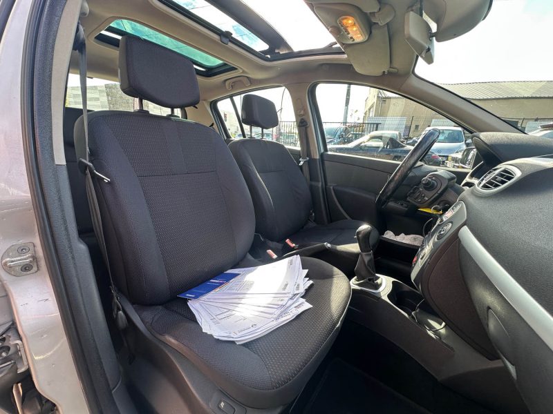 RENAULT CLIO III AUTHENTIQUE 1.2 16V 2008