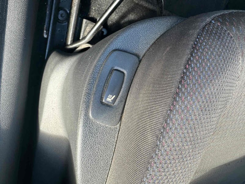 RENAULT CLIO III AUTHENTIQUE 1.2 16V 2008