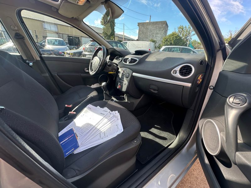 RENAULT CLIO III AUTHENTIQUE 1.2 16V 2008