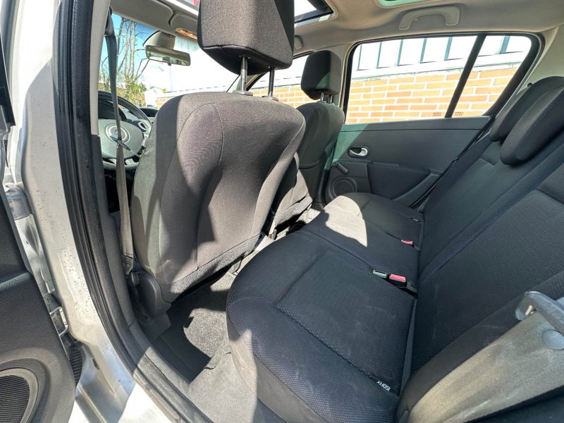 RENAULT CLIO III AUTHENTIQUE 1.2 16V 2008