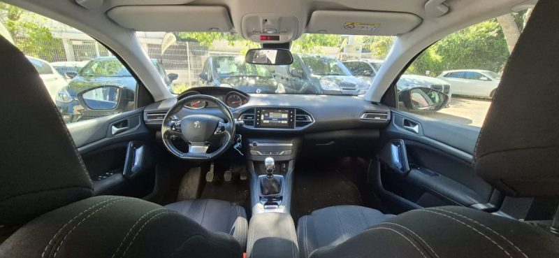 308 II 1.6l hdi 120ch Allure, Noir,  *Clim auto*, *Radar av/ar*, *GPS*, *Full LED*