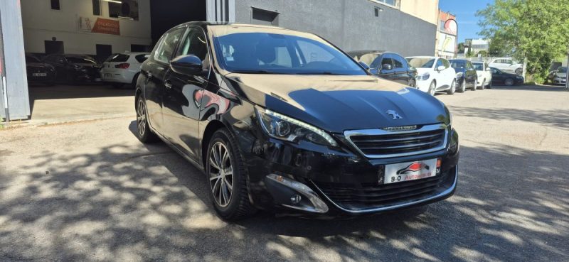 308 II 1.6l hdi 120ch Allure, Noir,  *Clim auto*, *Radar av/ar*, *GPS*, *Full LED*