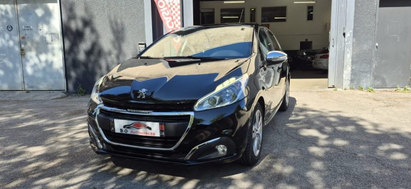 Peugeot 208 1.2 Vti  82ch Style Phase 2, *Clim*, *GPS*, *Radar de recul*