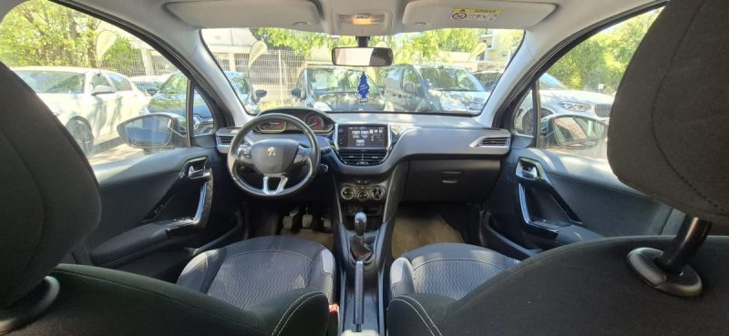 Peugeot 208 1.2 Vti  82ch Style Phase 2, *Clim*, *GPS*, *Radar de recul*