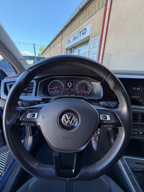 VOLKSWAGEN POLO 6 1.0 TSI 115 R-Line 