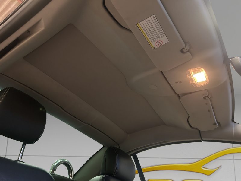 PEUGEOT 207 CC 1.6 HDI FINITION *ROLAND GARROS* 