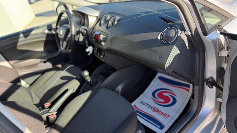 SEAT IBIZA IV 1.2 TSI 105 STYLE 2012