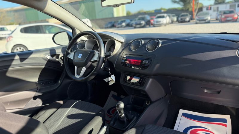 SEAT IBIZA IV 1.2 TSI 105 STYLE 2012