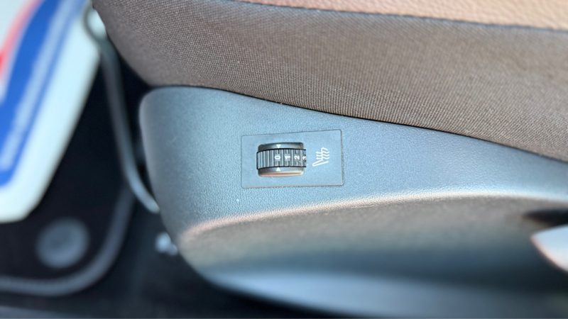 PEUGEOT 208 1.2 VTI 82 CV  ALLURE PREMIERE MAINS 