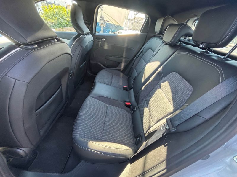 RENAULT CLIO 5 1.3 TCE 140CH TECHNO 2023
