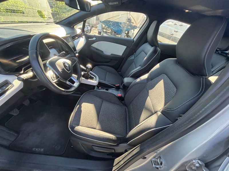 RENAULT CLIO 5 1.3 TCE 140CH TECHNO 2023
