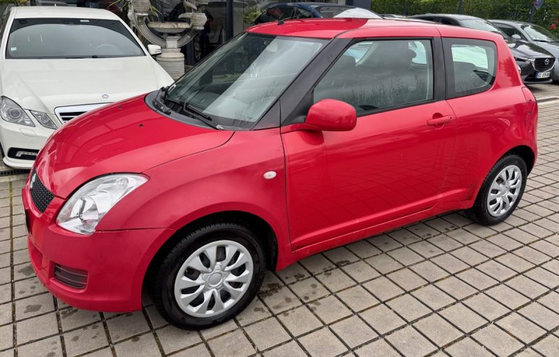 SUZUKI SWIFT III 1.3I 92CH VVT GL 2010