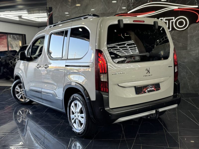 PEUGEOT RIFTER 1.5 BLUEHDI 130 2018