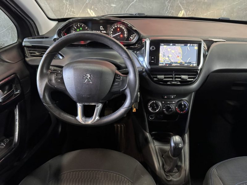 PEUGEOT 208 1.2 PURETECH 82CH E6.C SIGNATURE 5P 2019