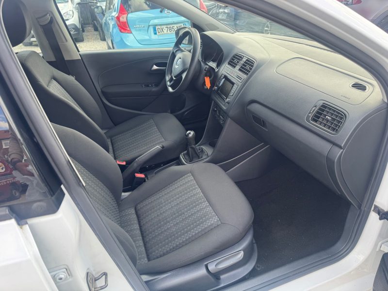 VOLKSWAGEN POLO 1.4 TDI 90CH BLUEMOTION  5P 2015