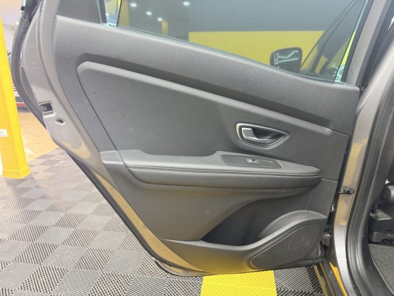 RENAULT SCENIC IV 1.3 TCE 140CH ENERGY INTENS